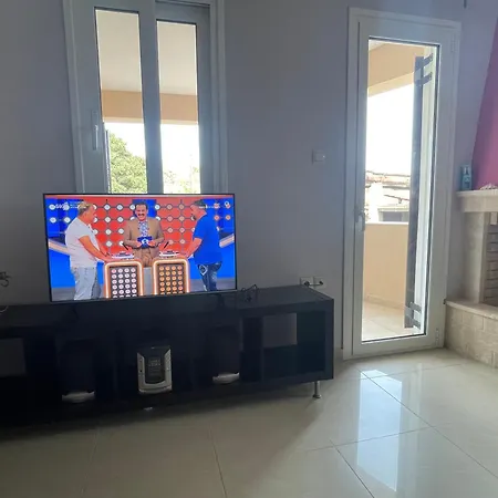 Perdika Aegina Luxury Family Apartment Με Θέα Βουνό Και Θάλασσα 90Τμ Exterior photo