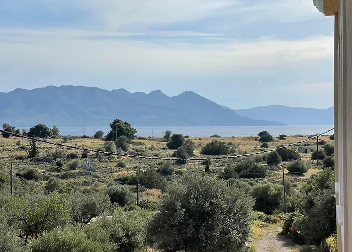 Perdika Aegina Luxury Family Apartment Με Θέα Βουνό Και Θάλασσα 90Τμ