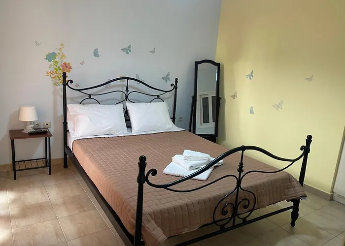 Perdika Aegina Luxury Family Apartment Με Θέα Βουνό Και Θάλασσα 90Τμ