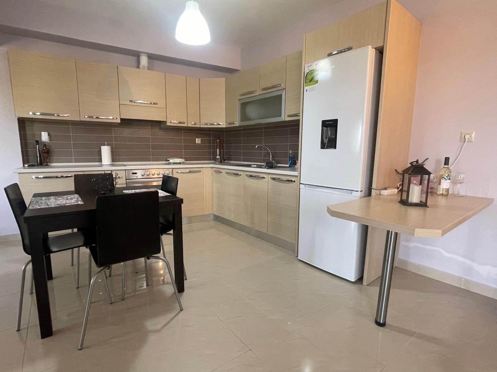 Apartment Aegina Luxury Family με θέα βουνό και θάλασσα 90τμ Perdika (Aegina)